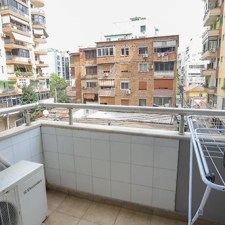 New Bazar Selvia Apartament Tirana