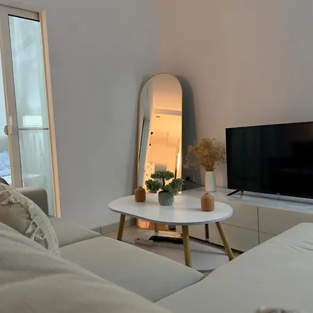 Apartament New Bazar Selvia